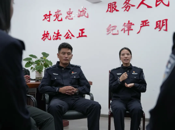微信图片_20250917153221_15_60.jpg