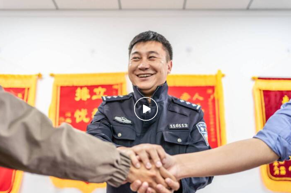 陈秋11.jpg 陈秋11.jpg